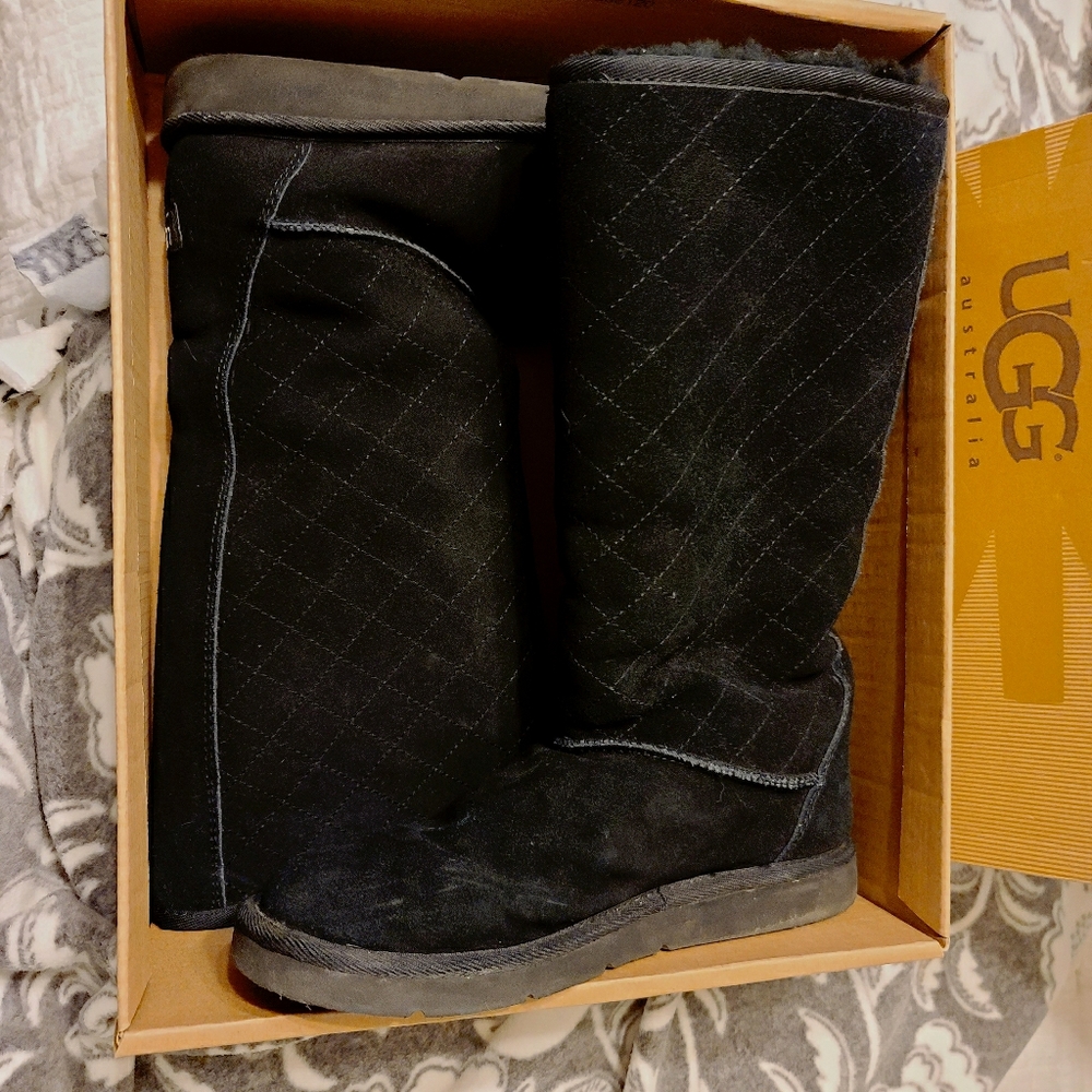 WOMENS UGG AUSTRALIA BOOTS